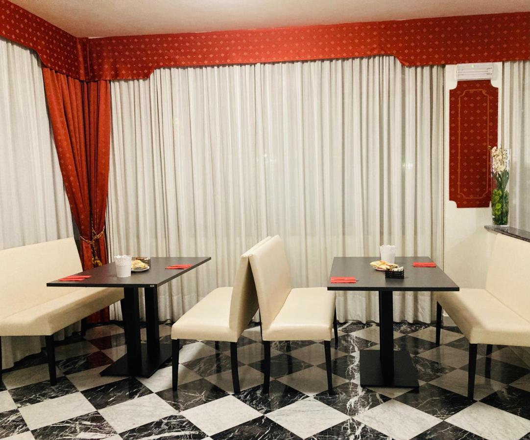 Albignasego Hotel Master מראה חיצוני תמונה