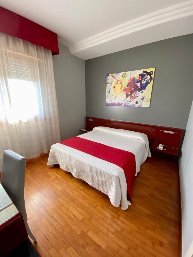 Albignasego Hotel Master מראה חיצוני תמונה