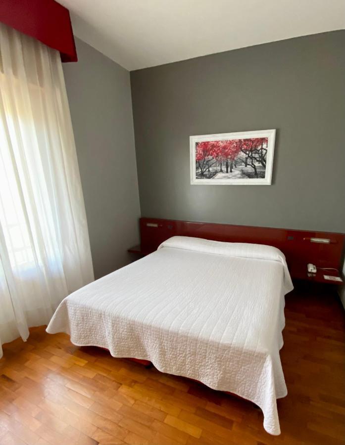 Albignasego Hotel Master מראה חיצוני תמונה
