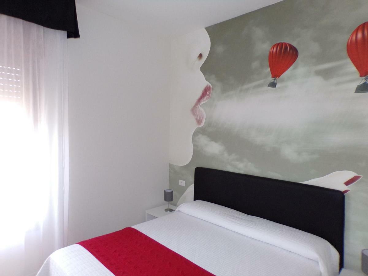 Albignasego Hotel Master מראה חיצוני תמונה